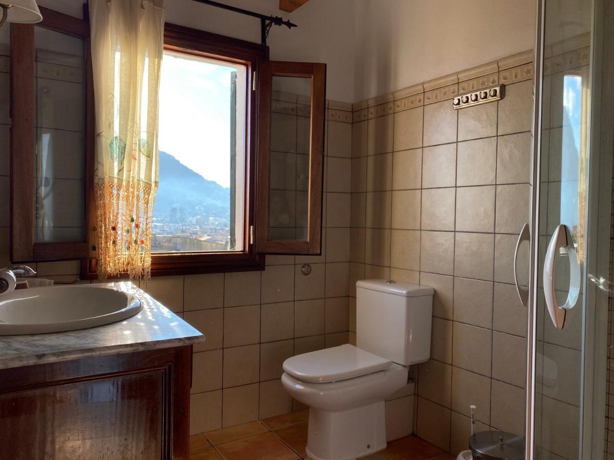 Casa Nuria, En El Centro, Al Lado De La Escalinata Del Calvario Para 6 Personas 波连斯萨 外观 照片